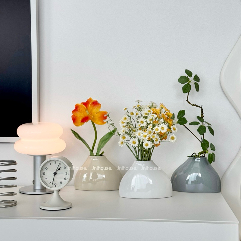 [พร้อมส่ง] Jnihouse : แจกันเซรามิก แจกันดอกไม้ทรงแบน (Vase)