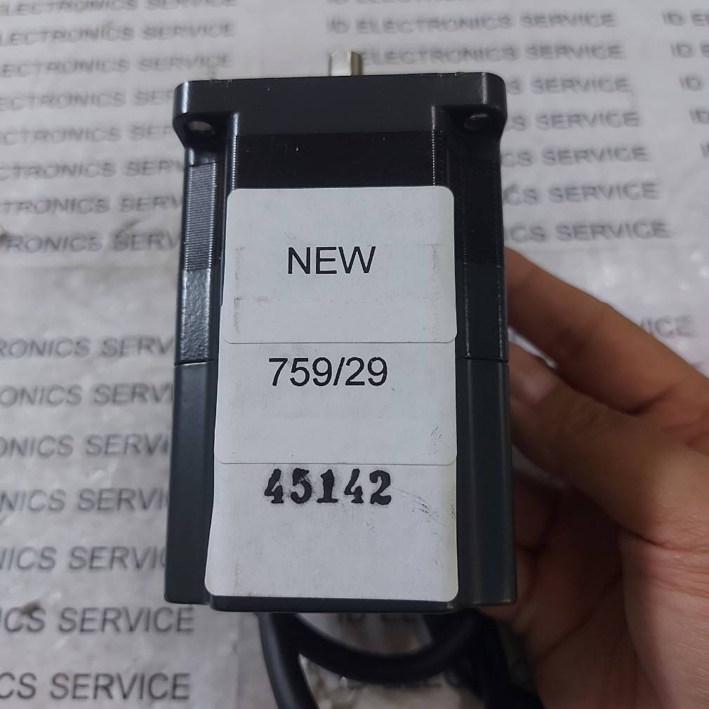 SERVO MOTOR " VEXTA " MODEL : PK564-NACM