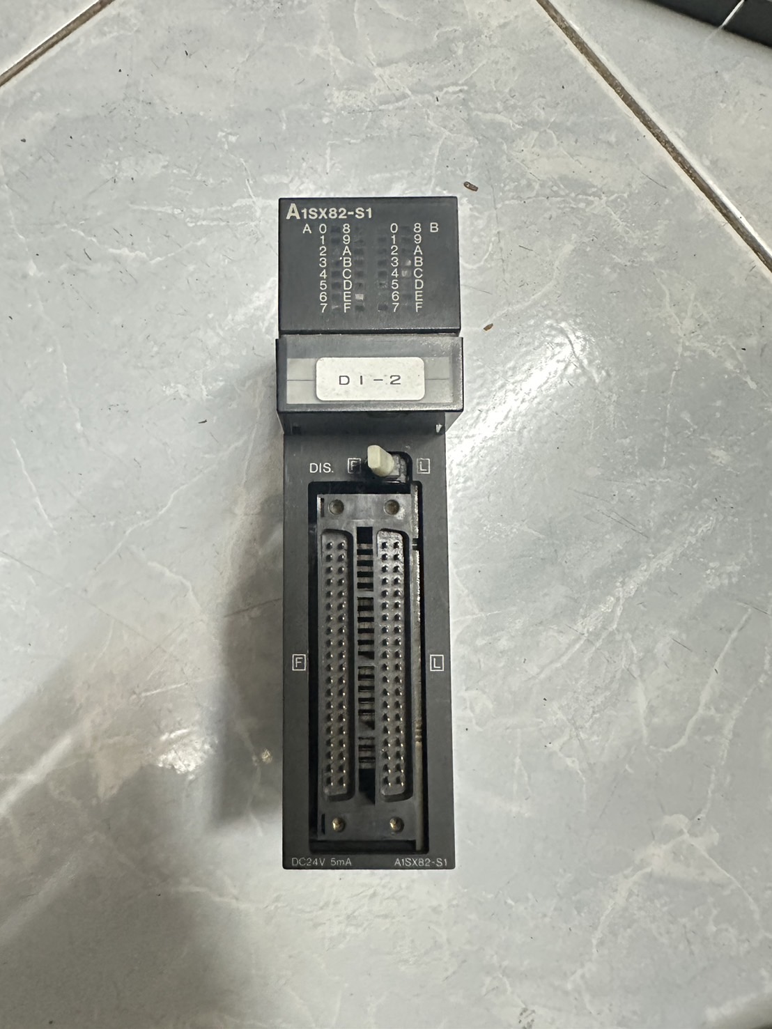 PLC " MITSUBISHI " MODEL : A1SX82