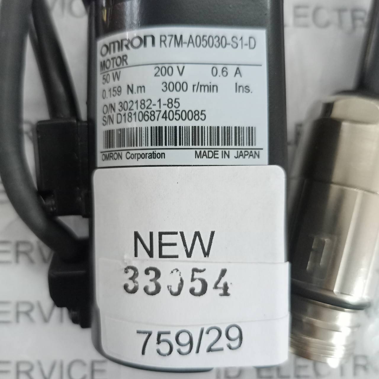 R7M-A05030-S1-D SERVO MOTOR "OMRON"