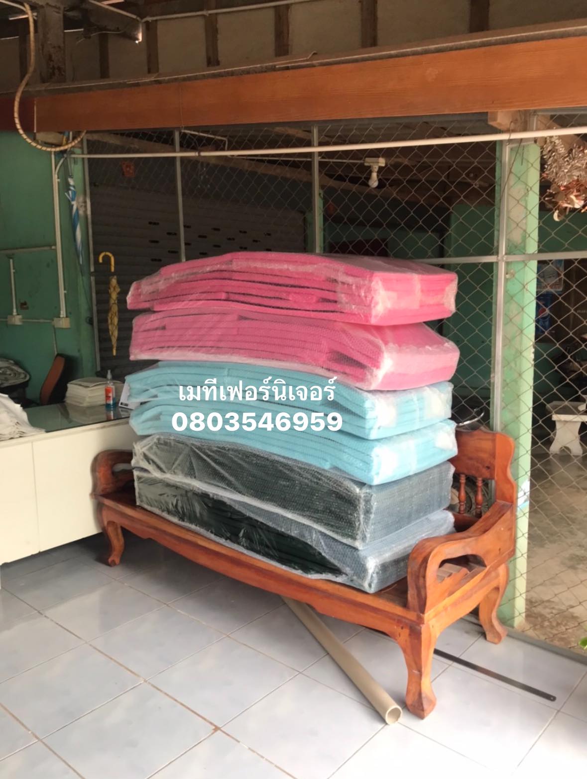 รับสั่งทำ เบาะเตียงชายหาด เบาะเตียงสระน้ำ มีหลายแบบหลายขนาดหลายราคา ใช้หนังคุณภาพดี เลือกสีได้ทำตามขนาดลูกค้า