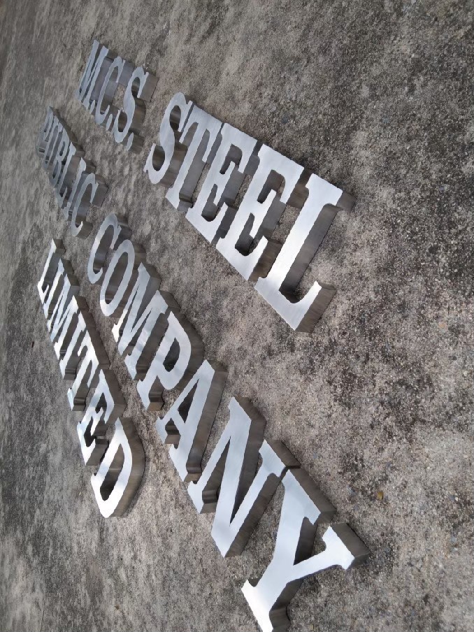 #อักษรสแตนเลสแฮร์ไลน์