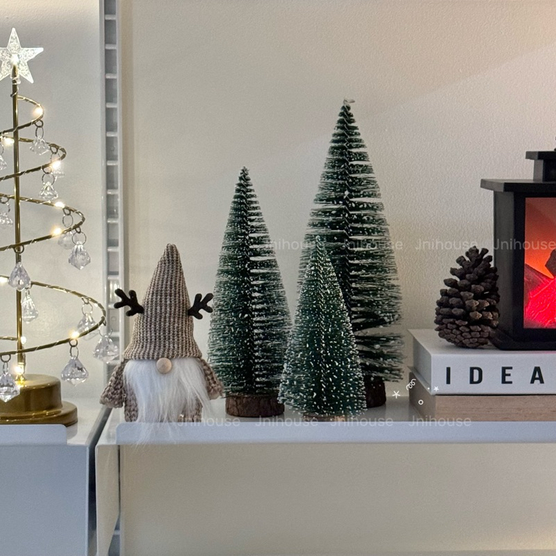 [พร้อมส่ง] Jnihouse : ต้นคริสต์มาสเซต 3 ต้น พร้อมไฟประดับ