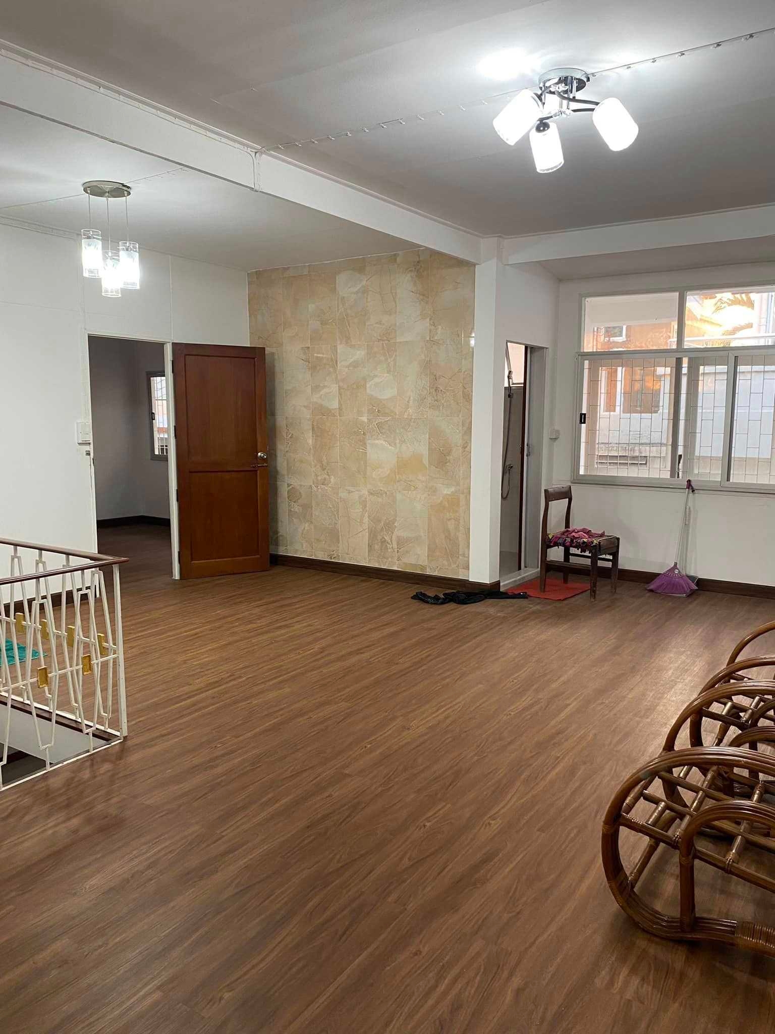 ให้เช่าบ้านเดี่ยว 2 ชั้น ซอยลาดพร้าว29 ใกล้MRT200เมตร (N.1401)