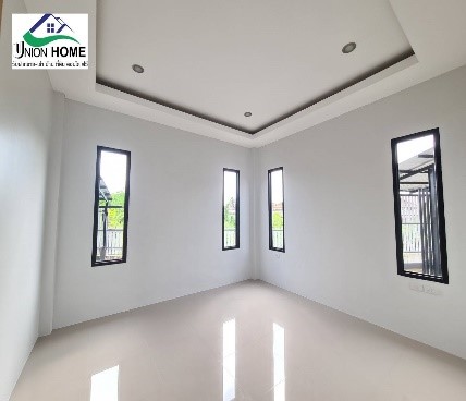 ขายด่วนหมู่บ้านอุดมทรัพย์ ท่าใหม่ จันทบุรี (N.076)