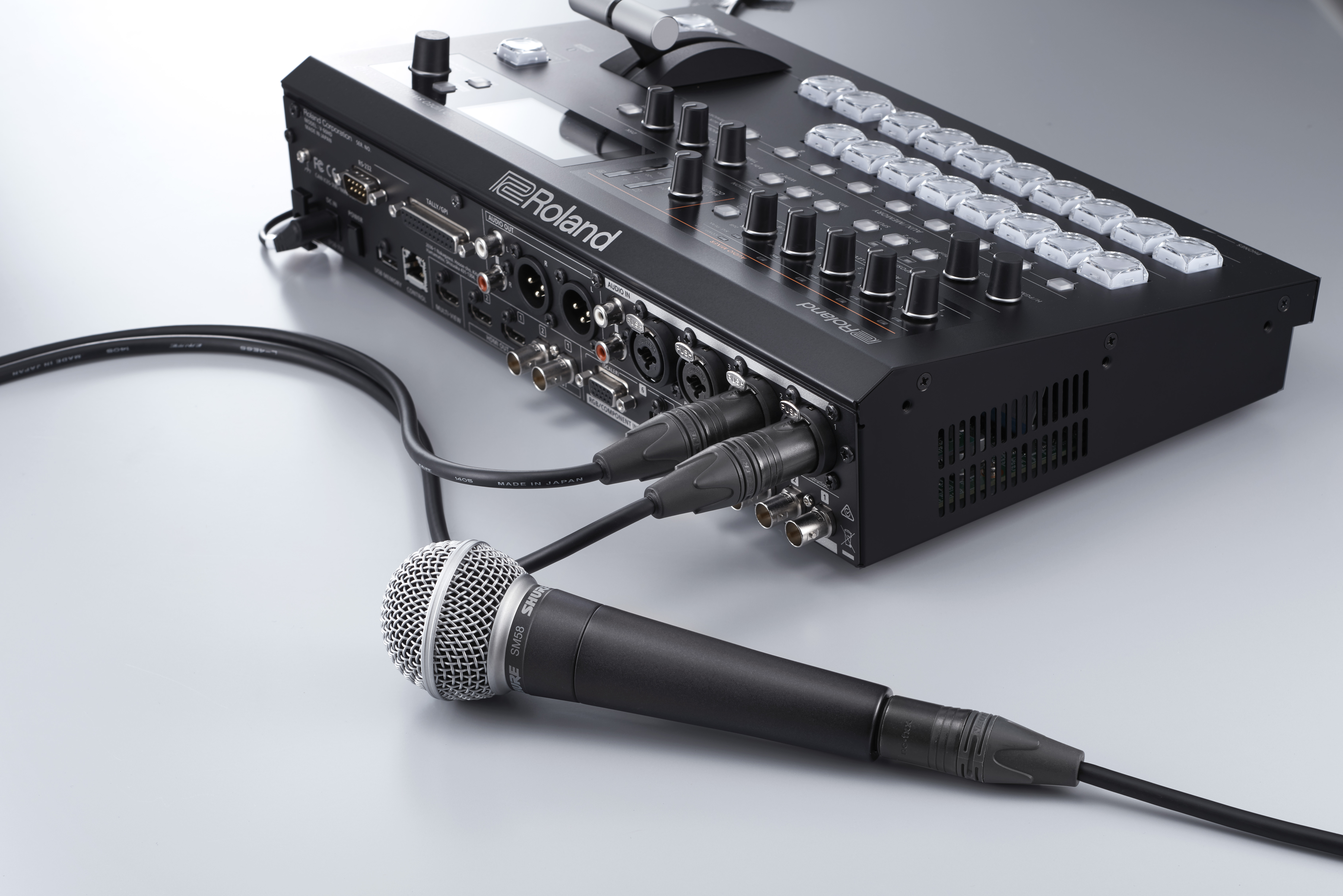 V-60HD Roland Video Switcher, 4 x SDI, 2 x HDMI Input