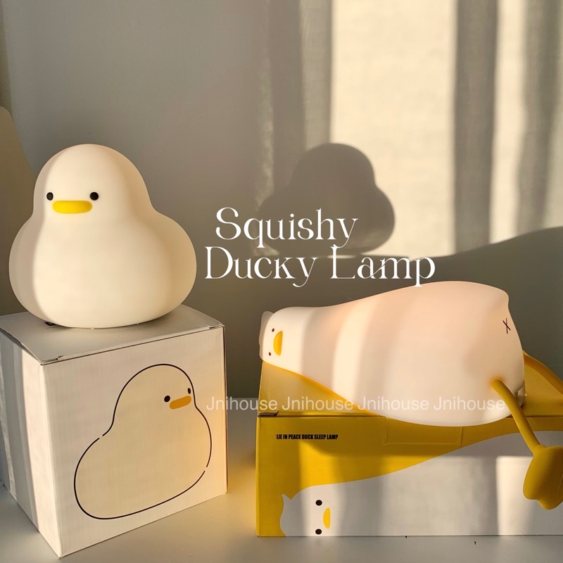 [พร้อมส่ง] Jnihouse : โคมไฟน้องเป็ดซิลิโคลนุ่ม Squishy Ducky Lamp