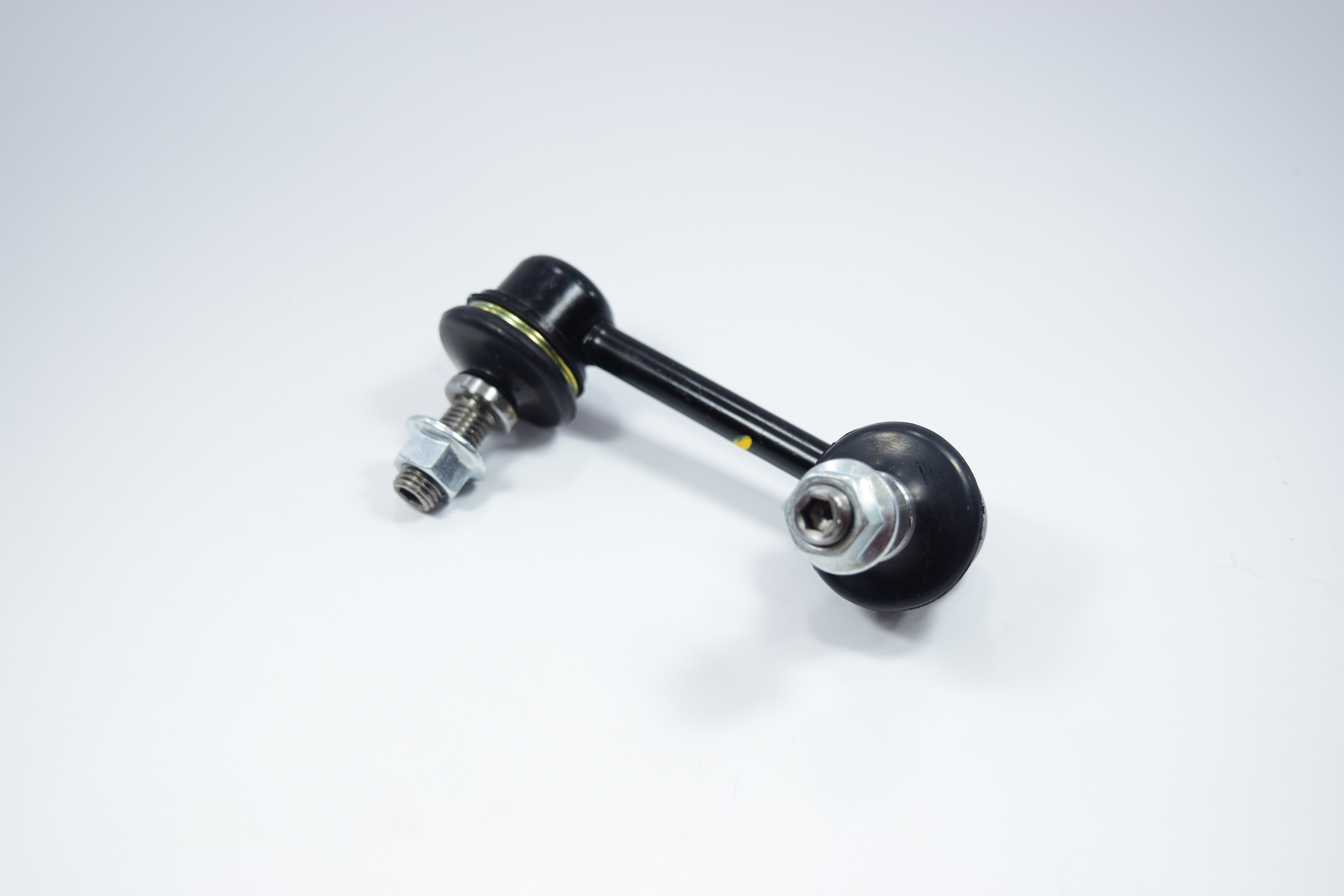 ลูกหมากกันโคลงหลัง HONDA CRV G2, RD4, RD5 ปี 2002-2005 ฮอนด้า ซีอาร์วี / ขนาด ยาว A 90 mm. / เกลียวเสื้อ B 10 mm. / ตัวเลขบอกทิศ C 19' R, 4' L / 3L-6275 / ยี่ห้อ 333 (1คู่ 2 ตัว) (STABILIZER LINK REAR) (ซ้าย / ขวา)