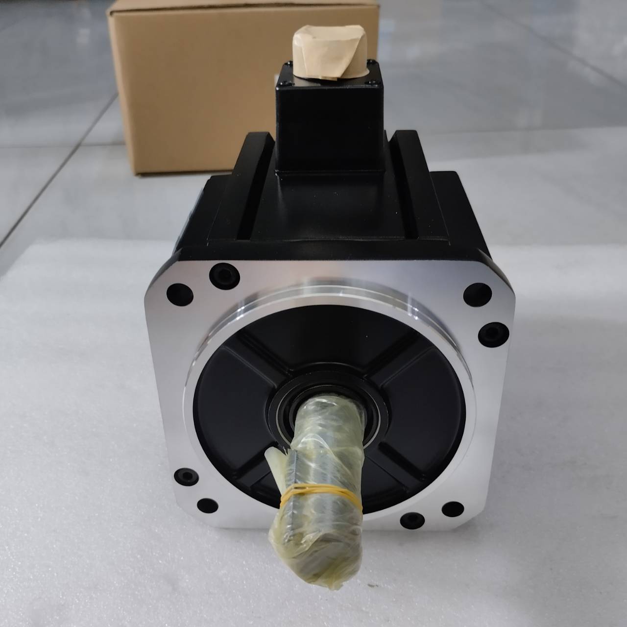 SERVO MOTOR " PANASONIC " MODEL : MHME152GCG