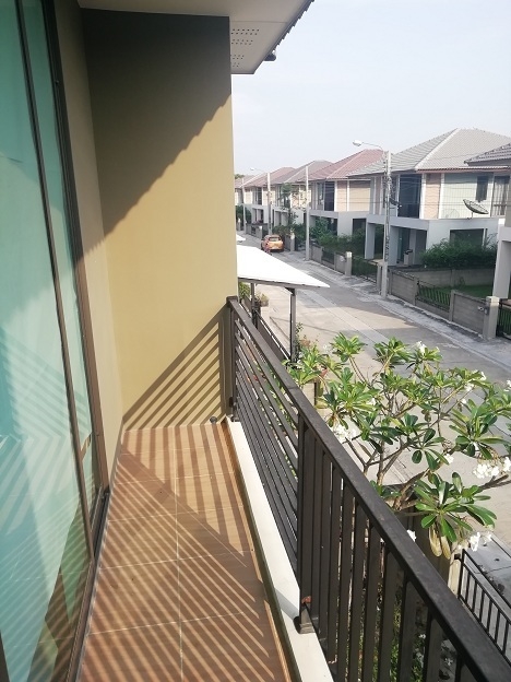 ปล่อยเช่าไปแล้ว บ้านเดี่ยว โกลเด้น วิลเลจ บางนา-กิ่งแก้ว พร้อมอยู่ (N.1123)