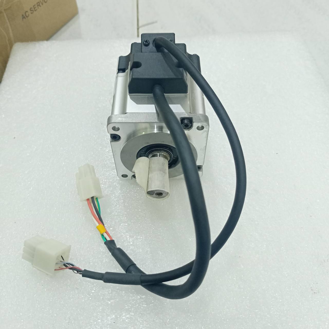 SERVO MOTOR " PANASONIC " MODEL : MSMF022L1U2M