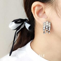 ต่างหู Crystal ต่างหูคลิป ต่างหูก้านเงินแท้ น้ำหนักเบา สวยใส่สบาย UA0739-01 Unreasonable Accessories