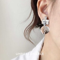 ต่างหู Crystal ต่างหูคลิป ต่างหูก้านเงินแท้ น้ำหนักเบา สวยใส่สบาย UA0596-04 Unreasonable Accessories