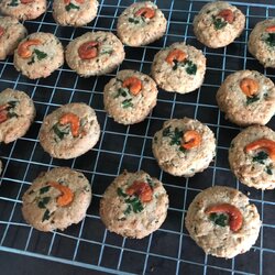 คุกกี้กุ้งแห้ง หอม อร่อย ถึงเครื่องกุ้งแห้ง ถึงรสถึงชาติพริกไทย ต้นหอม ถุงละ 5ชิ้น