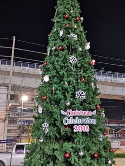 ให้เช่าต้นคริสต์มาสปลอม ขนาด 30ฟุต