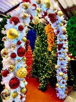 ให้เช่าซุ้มสายสนคริสต์มาส+ไฟ+ของประดับ