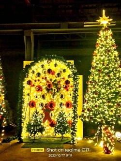 Christmas tree by johnny bangkok คริสต์มาส