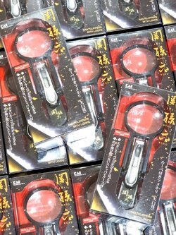 KAI กรรไกรตัดเล็บ made in Japan มาพร้อมแว่นขยายพร้อมใช้งาน