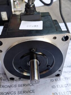 จำหน่าย ซ่อม SERVO MOTOR OMRON R88M-WP75030T