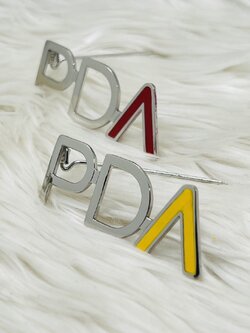 เข็มกลัดฉลุโลโก้