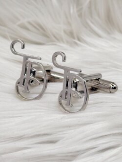 คัฟลิงค์ (Cufflinks)