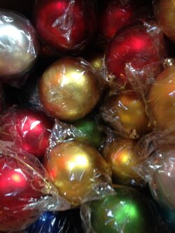 ให้เช่าลูกบอลคริสต์มาส ขนาด 8cm./โหล