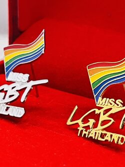 เข็มกลัดฉลุโลโก้