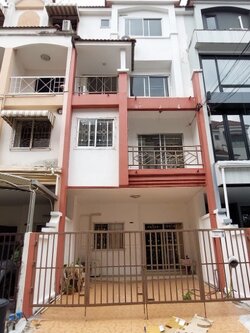 ให้เช่าทาวน์โฮม 3 ชั้น ซ.พัฒนาการ38 หมู่บ้านซิตี้พาร์ค (N.152)