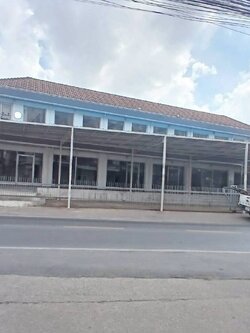 ให้เช่าพื้นที่ขนาดใหญ่เหมาะทำโชว์รูม ออฟฟิศ ซอยพัฒนาการ 30 (N.1748)