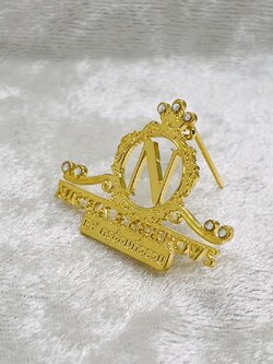 เข็มกลัดฉลุโลโก้