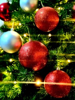 ลูกบอลคริสต์มาสกากเพชรสวยๆสีแดงขนาด80มิลลิเมตร