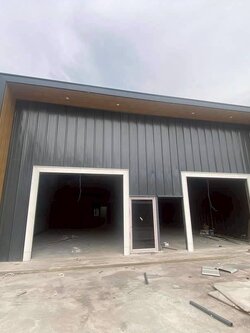 ให้เช่าโกดัง สร้างใหม่สุดโมเดิร์น โครงการติดถนน สุขุมวิท 93 พึ่งมี1 พร้อมเข้าอยู่ 1 พ.ค. 68 (N.1696)