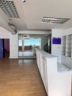 ให้เช่าพื้นที่สำนักงาน ชั้น 1 และชั้นลอย อาคารโล่งสวย ติดถนนรามคำแหง (N.1920)