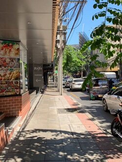 พื้นที่ให้เช่า ติด ถ.สีลม ทำเลดีมากก 300 ตรม. (N.162)