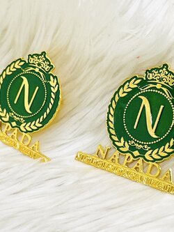 เข็มกลัดฉลุโลโก้