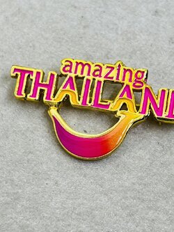 เข็มกลัดโลโก้