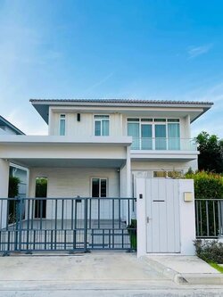 ขาย/เช่า บ้านเดี่ยว2ชั้น หมู่บ้าน มัณฑนาบางนา-วงแหวน เขตประเวศ ทำเลดี (N.1553)