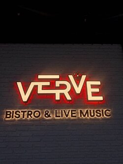 #ป้ายอักษรไฟออกหน้า