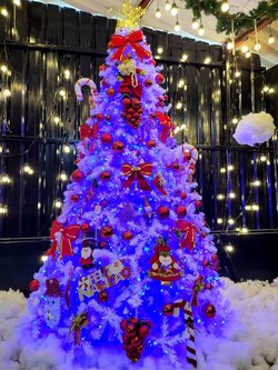 แบบต้นคริสต์มาสสีขาวขนาด10ฟุต พุ่มใบหนาแน่น