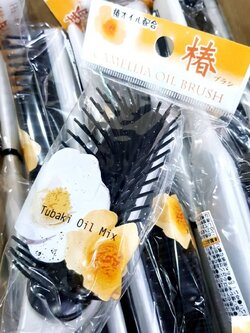 หวีผมเงา Camellia Oil brush Made in Japan