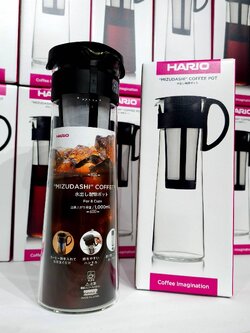 ขวดกาแฟ cold brew HARIO Cold Brew Coffee Pot Black 1000 ml Coffee Pitcher MCPN-14-B