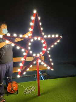 ให้เช่าดาวประดับยอดต้นคริสต์มาสขนาดใหญ่