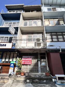 ขายอาคารพาณิชย์ 4 ชั้น ใกล้BTSพระโขนง(มีดาดฟ้า)N.1898