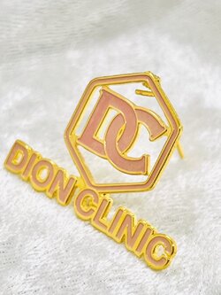 เข็มกลัดฉลุโลโก้