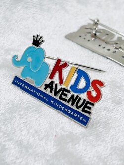 เข็มกลัดโลโก้