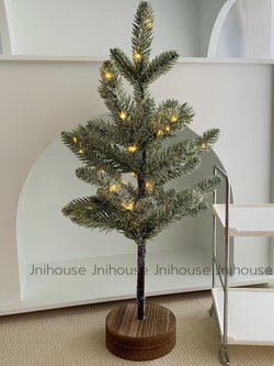 [พร้อมส่ง] Jnihouse : ต้นสนประดับไฟ LED (Christmas Tree LED)