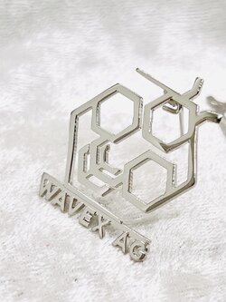 เข็มกลัดฉลุโลโก้