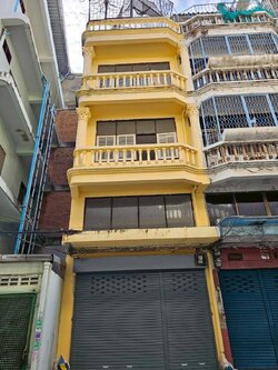 ให้เช่าอาคารพาณิชย์ 5 ชั้น สาทร รีโนเวทใหม่ ทำเลดีใกล้แหล่งธุรกิจ (N.1907)