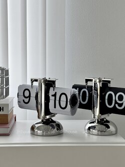 [พร้อมส่ง] Jnihouse : นาฬิกาย้อนยุค Retro Flip Clock ขนาดสูง 16 cm