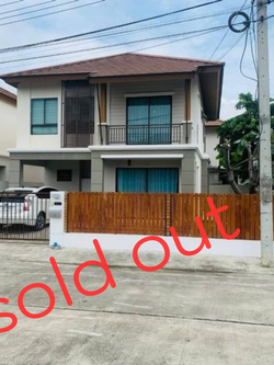 ขายด่วนบ้านเดี่ยว(มุม) ติดถนนเมนใหญ่ ม.พฤกษาวิลล์ 57 พัฒนาการ38 (N.435)